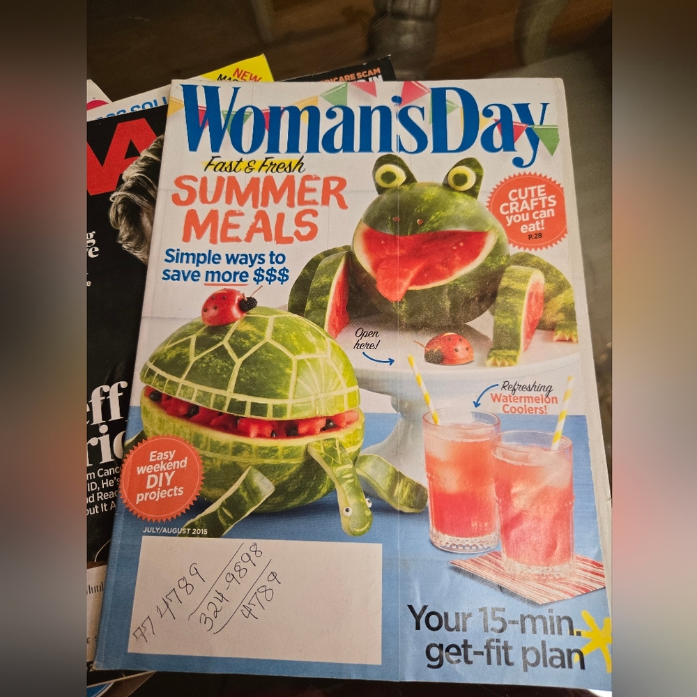 Assorted Home Kitchen Magazine Set - Picture 2 of 5